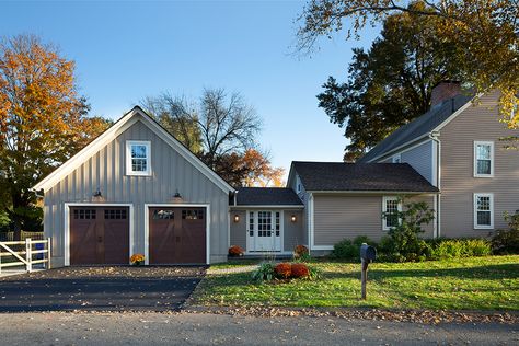 House Breezeway To Garage, Historic Home Garage Addition, Garage And Breezeway Addition, Semi Attached Garage, Mudroom Breezeway From Garage, Garage Breezeway To House, Garage With Breezeway To House, Garage Addition With Breezeway, Detached Garage With Breezeway To House