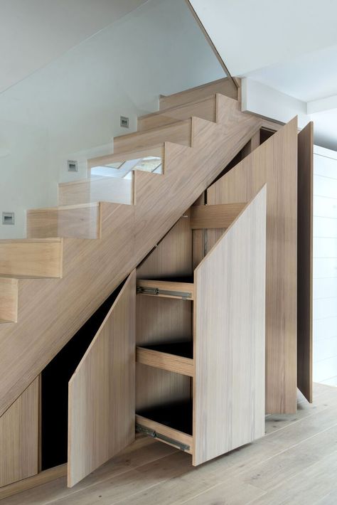 10 Creative Ways to Use the Space Under the Stairs Staircase Diy, Hiasan Dalaman Rumah, درج السلم, Staircase Storage, Interior Staircase, Stairway Design, Interior Design Per La Casa, Stairs Design Modern, Home Stairs Design