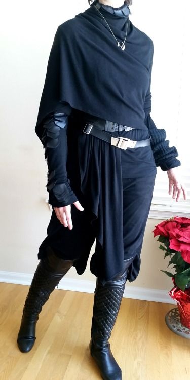 kesstiel: “☆°• At work we dressed up/cosplayed for Star Wars: Rogue One. I have no idea what I was going for with this, but I had so much fun! •°☆ ” Fantasy House, Drawing Clothes, Fantasy Illustration, Fantasy Clothing, Fantasy Fashion, Character Outfits, Mode Inspiration, Larp, Costume Design