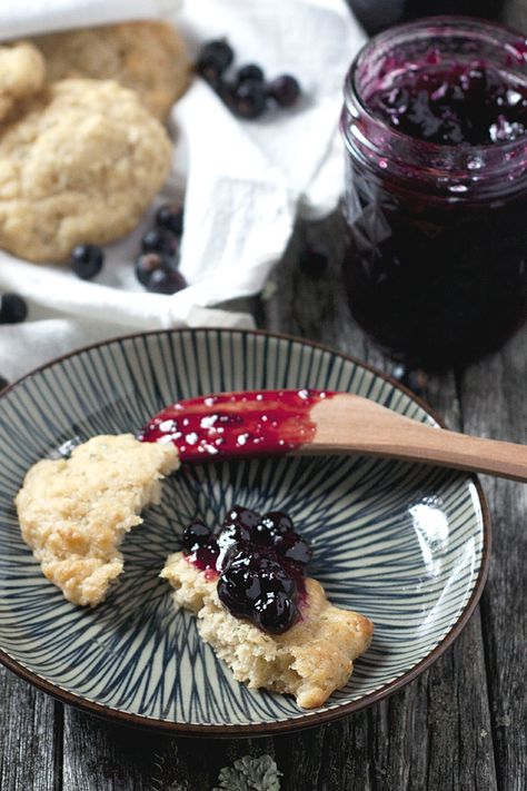 Black Currant Jam, Currant Recipes, Currant Jam, Canning Pressure Cooker, Canning Granny, Jam Canning, Fruit Butters, Dehydrating Food, Pressure Cooker Chicken