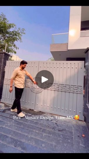 Ms Gate Design Modern, Slide Gate Design, Gates Metal, Latest Main Gate Designs, Modern Main Gate Designs, Gate Designs Modern, Aluminium Gates, Aluminium Profile, Main Gate Design