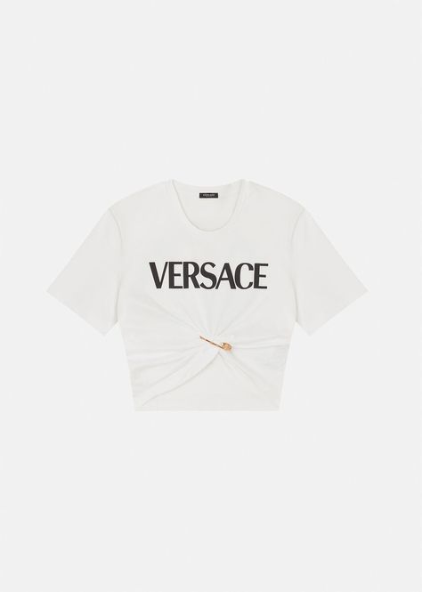 Versace Tshirt, Versace Safety Pin, Senior Class Shirts, Versace T Shirt, Class Shirt, Luxury Clothes Men, Kawaii Fashion Outfits, T Shirt For Women, Print Jacket