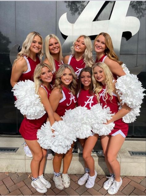 Alabama Cheerleaders, College Cheerleader, Cheer Aesthetic, Abc Party Costumes, Allstar Cheer, Sideline Cheer, Cheer Pics, Alabama Football Roll Tide, College Cheerleading