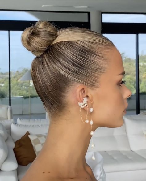 Chic Updos For Long Hair, High Elegant Bun, Sleek High Bun Bridal Hair, Mid Slick Back Bun, Bridal Hair High Ponytail, Wedding Bun High, Up Do Medium Length Hair, Sleek High Bun Wedding Hair, Elegant Hair Bun