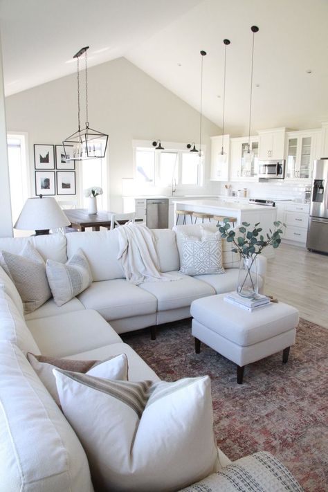 White Couch Living Room Decor, Ivory Sectional, White Couch Living Room, Yellow Bedroom Decor, White Couch, White Sectional, Rustic Farmhouse Living Room, Farmhouse White, Couch Living Room