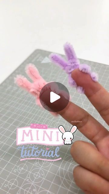 mei𔓘 on Instagram: "tiny rabbit ִֶָ𓂃 ࣪˖ ִֶָ🐇་༘࿐

.
.
.

Save this reel, jangan lupa tag BESTie kamu ya🌼.
.
.
.
.
#diy #craft #kawatbulu #rabbit #kelinci 
#kawatbulumercy #pipecleaner #explore" Winter Pipecleaner Crafts, Pipe Cleaner Poodle, What To Make Out Of Pipe Cleaners, Bunny Pipe Cleaner, Pipecleaner Ideas, Pipe Cleaner Ideas, Diys To Do When Bored, Pipe Cleaner Bunny, Easy Pipe Cleaner Crafts