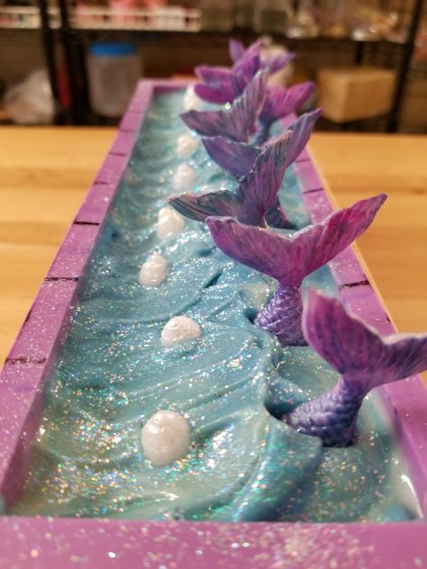 Cold Process Soap Designs, Savon Diy, Homemade Soap Bars, Easy Soap Recipes, Mermaid Soap, Săpunuri Handmade, Handmade Soap Recipes, Cold Process Soap Recipes, Soap Making Recipes