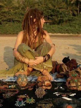 Hippy Aesthetic, Paz Hippie, Mundo Hippie, Grunge Hippie, Moda Hippie, Hippie Lifestyle, Hippie Aesthetic, Mode Hippie, Earthy Outfits