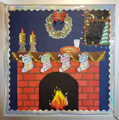 Preschool Christmas Door, Christmas Classroom Decor, Winter Door Decorations Classroom, Holiday Classroom Decorations, Library Fireplace, Classroom Decor Ideas, Christmas Bulletin Boards, Classroom Christmas Decorations, Holiday Art Projects