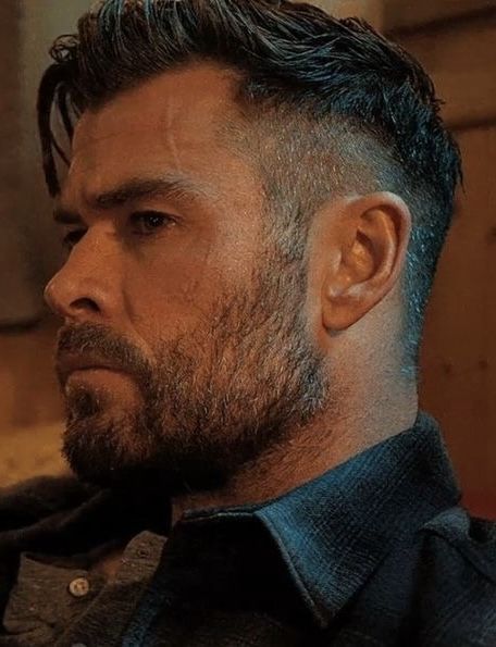 Cris Hemsworth Hairstyles, Liam Hemsworth Hair, Chris Hemsworth Extraction, Chris Hemsworth Hair, Tyler Rake, Crew Cut Haircut, Men Fade Haircut Short, Fade Haircuts For Men, Best Fade Haircuts