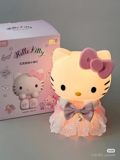 Hello Kitty Lamp, Barbie Party Decorations, Have A Nice Trip, Minnie Mouse Pink, Barbie Party, Touch Lamp, Usb Charger, Dream House Decor, Dream Clothes