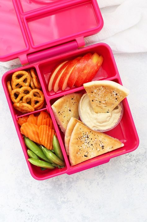 Hummus Lunch, Lunch Toddler, Pita Crisps, Healthy School Lunch Ideas, Healthy School Lunch, Toddler Lunch, Planning Sheet, Kids Bento, Lunch Inspiration