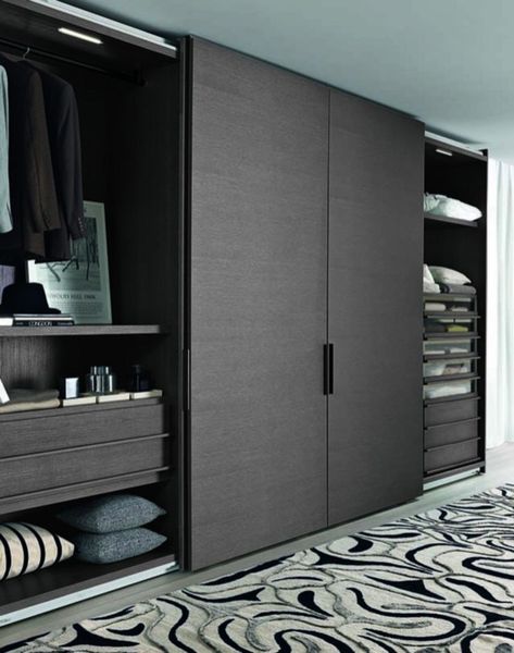 The best wardrobe design ideas you can copy right now 43 Sliding Wardrobe Doors Design, Modern Wardrobe Design, Vstupná Hala, Sliding Door Wardrobe Designs, Wardrobe Design Modern, Bedroom Wardrobe Design, Dressing Design, Wardrobe Door Designs, Open Closet