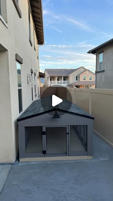 HD DogHouse on Instagram: "Talk about a custom dog house! This one came with all the bells and whistles. This beautiful house was built onsite and measured 6x15ft. Half was an enclosed porch area and half was an enclosed home. Fully equipped with solar lights, an ac unit and a heater to battle any kind of weather. Would you like a custom home for your pet like no other?" Dog House Outdoor, Custom Dog Houses, Modern Dog Houses, Enclosed Porch, Country Lane, Dog House Diy, Dog Pen, Porch Area, Ac Units