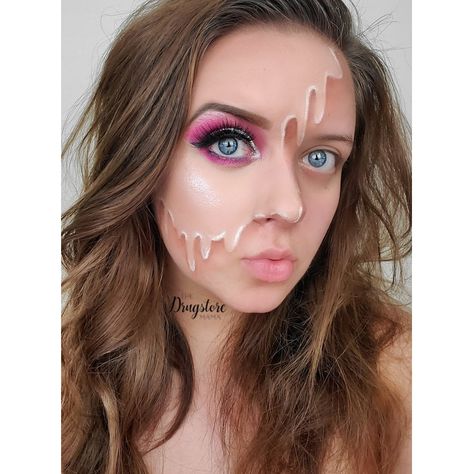 Melting face Halloween james Charles Melted Face Makeup, Melting Face Makeup, Melting Makeup, Candle Melting, Melting Face, I Love Your Face, Makeup Challenge, Makeup Challenges, Seasons Winter