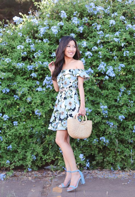 spring outfit ruffle floral dress sandals petite fashion Blue Sandals Outfit, Petite Fall Outfits, Edgy Fashion Chic, Shoe Warehouse, Extra Petite, Summer Fashion For Teens, Designer Shoe, Shoe Trends, Special Occasion Outfits