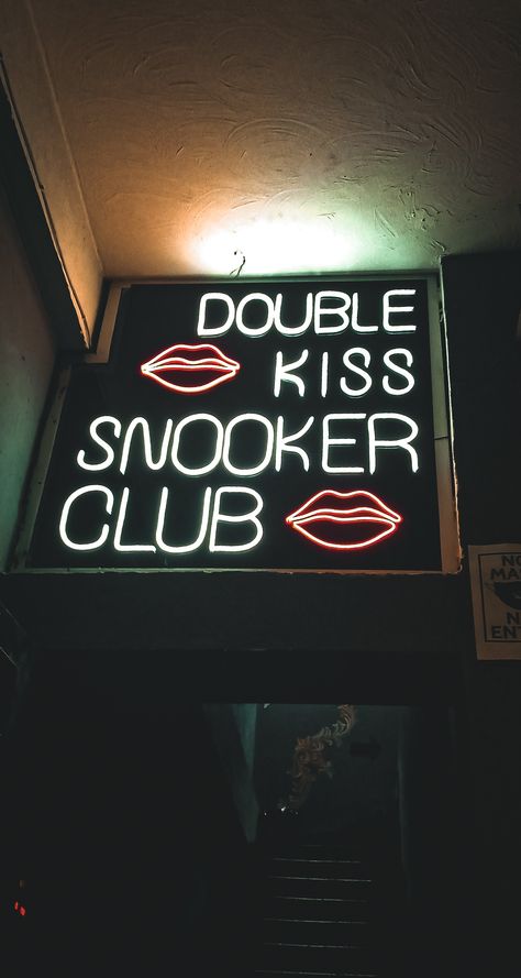 Snooker Photography, Shoot Photography, Narcissistic Mother, Lightroom Editing, Billiards, Clue, Cute Wallpapers, Lightroom, Neon Signs