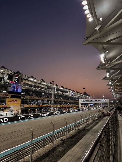 Yas Marina Circuit F1, Abu Dhabi F1, F1 Circuits, F1 Circuit, Yas Marina Circuit, F1 Aesthetic, F1 Pictures, F1 Motorsport, Abu Dhabi Grand Prix