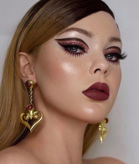 Look Disco, 60s Makeup, 70s Makeup, Faux Freckles, Retro Makeup, Smink Inspiration, Edgy Makeup, Creative Makeup Looks, Glamour Makeup