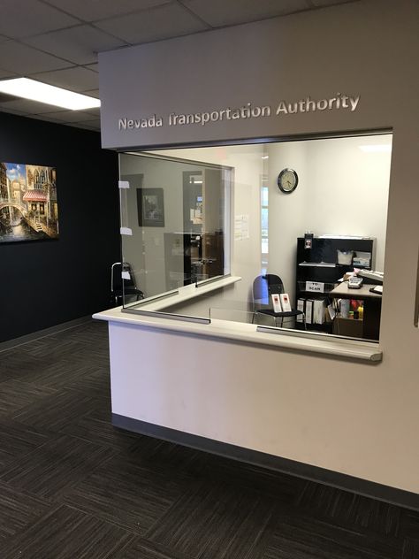 Medical Office Reception Design, Bloxburg Asylum, Medical Office Reception Desk, Medical Reception Desk, Reception Desk Area, Commercial Reception, Wooden Shelf Design, Front Desk Design, Cashier Counter