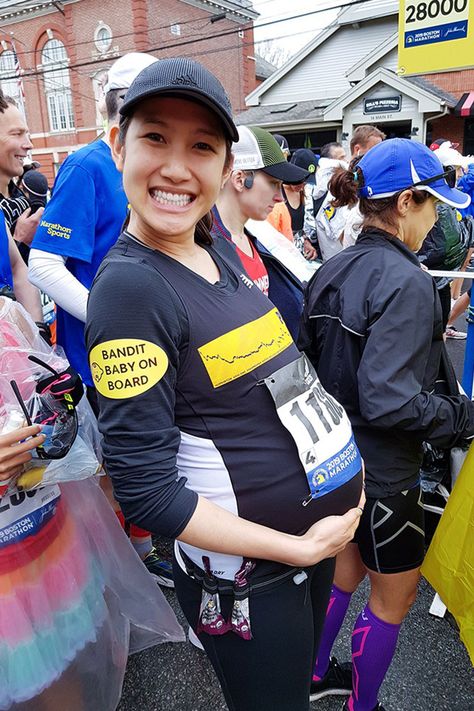 Smiling Katie at the starting line Running While Pregnant, Running Pregnant, Pregnant Running, Pregnancy Running, 4 Months Pregnant, 20 Weeks Pregnant, Disney Marathon, 7 Months Pregnant, Running A Marathon