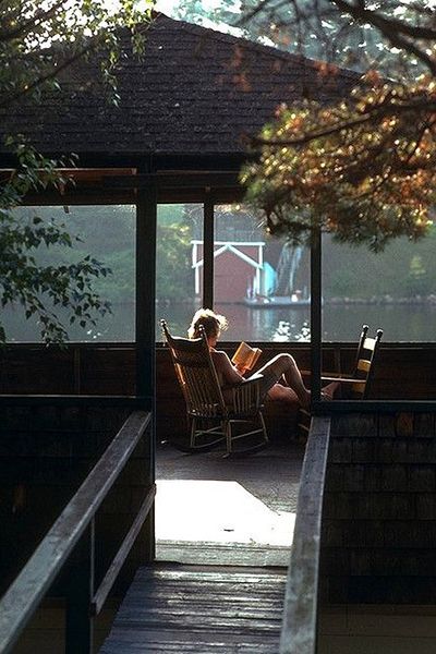 Living Modern, Lake Living, Reading A Book, The Porch, Lake Life, 인물 사진, Fotografi Potret, A Chair, My Happy Place