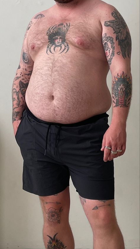 Big guy dad bod chubby guy body positivity shirtless with tattoos Fat People Tattoos, Big Body Reference, Chubby Male Body Reference Drawing, Stretching Drawing Reference, Dad Body Reference, Fat Man Reference, Chubby Man Reference, Dad Bod Reference, Male Body Reference Models