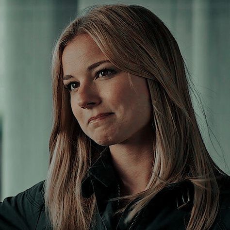 Agent 13, Marvel Female Characters, Secret Avengers, Marvel Phases, Sharon Carter, Captain America Movie, Marvel Coloring, Emily Vancamp, Marvel Photo