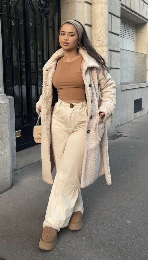 Winter Outfits Aesthetic Mid Size, Plus Size Beige Outfit, Birthday Outfits Aesthetic Winter, Cold Weather Lounge Outfits, Church Fits Winter, Plus Size Clean Girl Aesthetic, Cute Winter Outfits For Snow, Church Winter Outfit, Venus Fashion