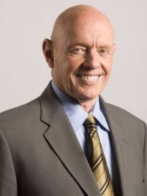 Stephen Covey's Quote Stephen Covey Quotes, Stephen R Covey, Habits Of Highly Effective People, Seven Habits, Highly Effective People, Stephen Covey, 10th Quotes, Read Later, 7 Habits