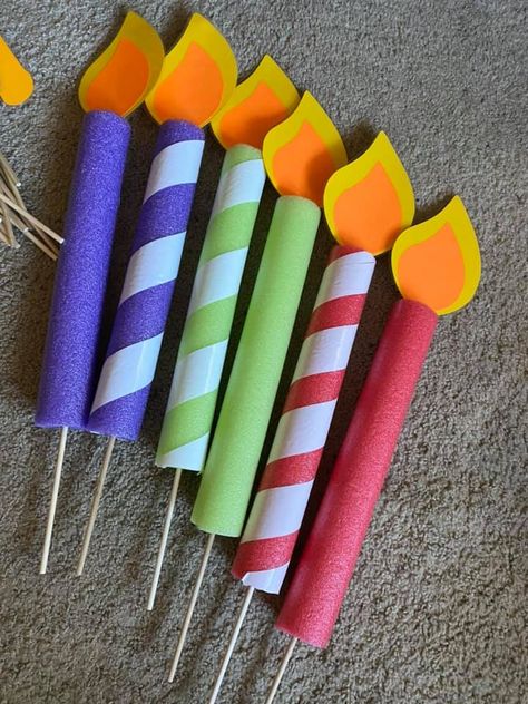 Pool Noodle Birthday Candles, Candy Land Christmas Door, Birthday Traditions, Candy Land Christmas Decorations, Office Birthday, Candy Land Christmas Decorations Outdoor, Candy Land Christmas Tree, Christmas Float Ideas, Candy Land Theme