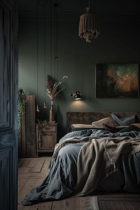 Green Room Bedding Ideas, Jewel Tone Bed, Moody Bedroom Boho, Gothic Bedroom Furniture, Goth Bedroom Ideas, Dark Bedroom Aesthetic, Victorian Style Furniture, Dark Cozy Bedroom, Witchy Bedroom