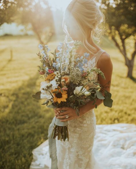 Richard + Anna - Nannette York Floral and Decor Wildflower Bridal Bouquets, Wildflower Wedding Bouquet, Adventure Couple, Wildflower Bouquet, Camping Adventure, Wedding 2024, Theme Color, Wildflower Wedding, New Adventure