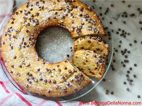 Ricotta Chocolate, Italian Treats, Ricotta Cake, Pistachio Cream, Chocolate Chip Cake, Dessert Simple, Semi Sweet Chocolate Chips, Italian Desserts, Latest Recipe