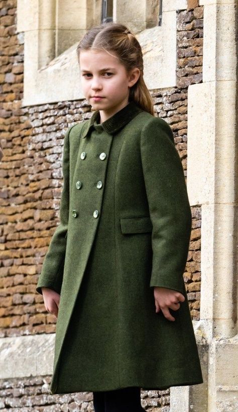 Charlotte Windsor, Lena Tindall, Düşes Kate, Royal Family Portrait, Princesa Charlotte, Famous Lifestyle, 25th December, Princess Katherine, Christmas Service