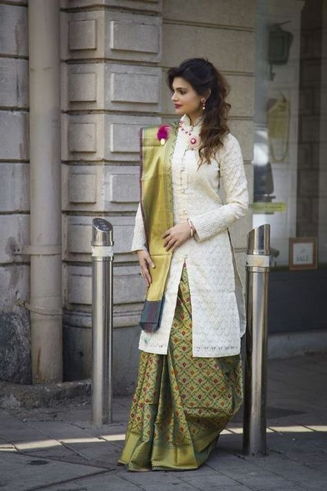 Saree Overcoat, Saree With Overcoat, Jacket Style Blouses For Saree, Western Saree, Saree Jacket Designs, Saree Drapes, Saree Jackets, Long Blouse Designs, Blouse Lehenga