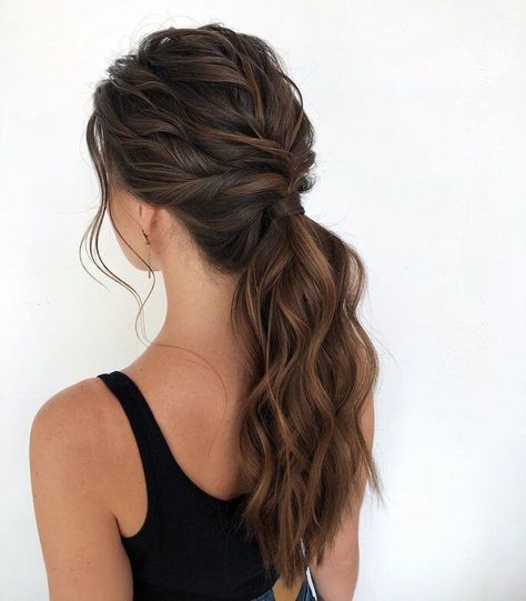 Rambut Brunette, Brunette Ombre, Penteado Cabelo Curto, Low Ponytail, Formal Hairstyles, Brunette Hair, Hair Dos, Ombre Hair, Ponytail Hairstyles