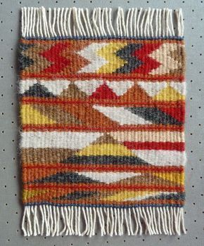 Helen Smith, Weaving Tapestry on Little Looms online class with Rebecca Mezoff Tapestry Loom Weaving, فن النسيج, Contemporary Tapestries, Weaving Tapestry, Tapestry Loom, Navajo Weaving, Small Tapestry, Weaving Loom Projects, Peg Loom