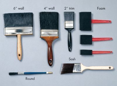 Paintbrushes - House Painting Tools | HowStuffWorks Home Painting Tools, Wall Painting Tools, Painting Tools For Walls, Wall Paint Brush, Thick Painting, Painting Hacks, Furniture Painting Tips, Cleaning Paint Brushes, Different Types Of Painting