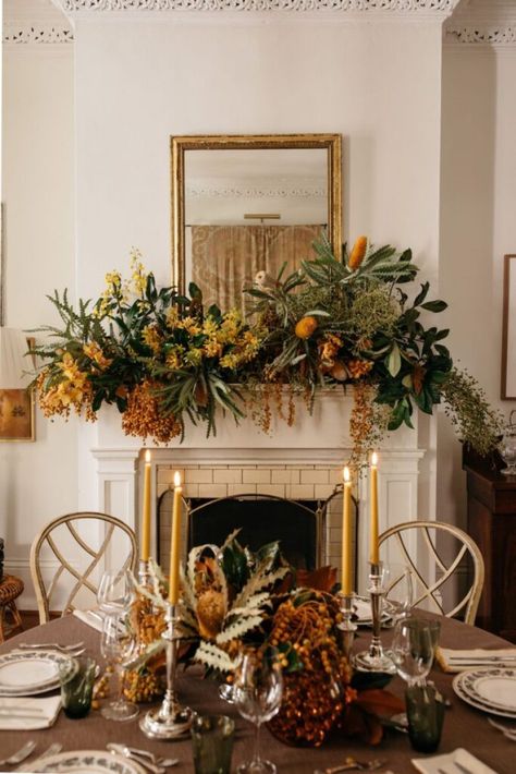 Thanksgiving Chandelier, Thanksgiving 2023, Rustic Thanksgiving, Decor 2023, Holiday Tablescapes, Autumn Decorating, Thanksgiving Table Settings, Fancy Houses, Fall Tablescapes