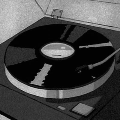 Anime Black Aesthetic, Record Player Aesthetic, Black And White Grunge, Monochrome Aesthetic, White Grunge, Manga Aesthetic, Grunge Pictures, Black And White Photo Wall, Widget Design