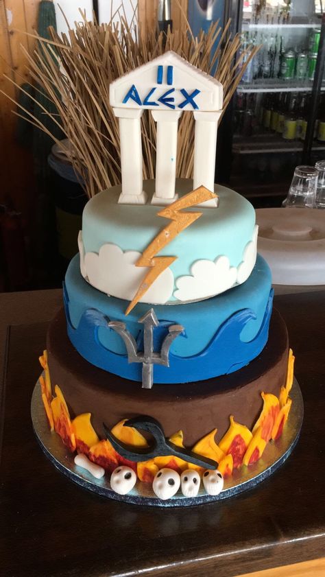 Percy Jackson Cupcake Ideas, Greek Mythology Birthday Cake, Percy Jackson Valentine Box Ideas, Greek Mythology Cake Ideas, Percy Jackson Inspired Food, Greek Gods Birthday Party Theme, Percy Jackson Themed Cake, Percy Jackson Themed Food, Pjo Birthday Party Ideas