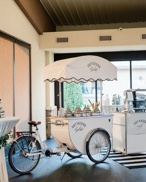 Ice Cream Cart Design, Ice Cream Shop Ideas, Party Food Carts, Cookie Cart, Korean Ice Cream, Gelato Cart, Bicycle Cafe, Old Fashioned Ice Cream, Opening A Coffee Shop