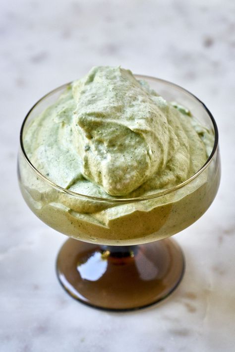 You are only 4-ingredients and 30 minutes away from this light and fluffy matcha mousse. Plus, one simple step to turn this into ice cream! #matcha #mousse Matcha Mousse Recipe, Green Tea Recipes Desserts, Ice Cream Matcha, Matcha Mousse, Recipes With Coconut Cream, Green Tea Dessert, Matcha Recipes, Green Tea Cake, Matcha Dessert