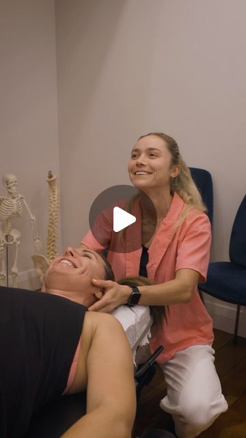 WYLD | Ponsonby & Newmarket on Instagram: "Rachael receiving one of her first Chiropractic adjustments" Back Adjustment Chiropractic Diy, Adjustment Chiropractic, Gonstead Chiropractic, Upper Cervical Chiropractic, Chiropractic Adjustment, Chiropractic