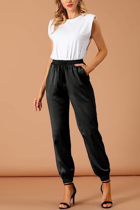 Silky Jogger Pants Outfit, Black Drawstring Pants Outfit, Black Satin Joggers Outfit, Dressy Jogger Pants Outfit, Black Joggers Outfit Dressy, Black Jogger Pants Outfit, Satin Joggers Outfit, Black Joggers Outfit, Dressy Pants Outfits