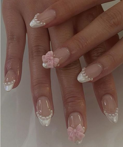 Charm Nails Short, Japanese Nail Designs Kawaii, Short Nails Summer, Short Oval Nails, Girly Nails, Japanese Nail Design, Bday Nails, Formal Nails, Romantic Nails