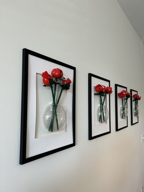 B❤️‍🔥 (@briioriginal__) on X Lego Flower Wall, Lego Roses, Lego Room Decor, Lego Flowers, Lego Wall, Lego Display, Lego Lovers, Lego Room, Rose Frame