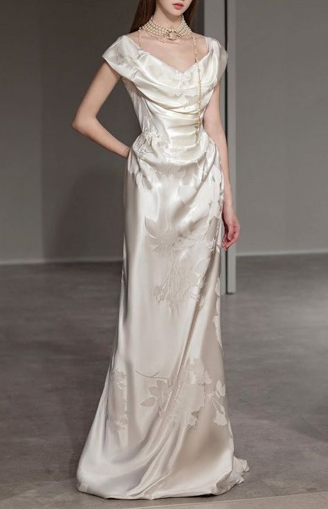 Dresses Vivienne Westwood, Vivienne Westwood Bridal, Vivienne Westwood Wedding Dress, Westwood Dress, Vivienne Westwood Wedding, Vivienne Westwood Fashion, Vivienne Westwood Dress, Fancy Fits, Most Beautiful Wedding Dresses