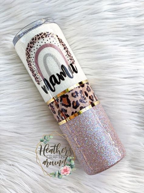 Tumbler Cups Glitter, Copo Starbucks, Rainbow Tumbler, Tumbler Cups Personalized, Tumblr Cup, Glitter Tumbler Cups, Vinyl Tumblers, Custom Tumbler Cups, Diy Cups